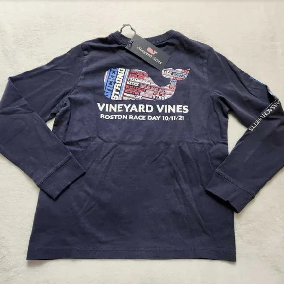 New boys Vineyard Vines 2021 Boston Marathon wicked strong long sleeve tee - Picture 1 of 6
